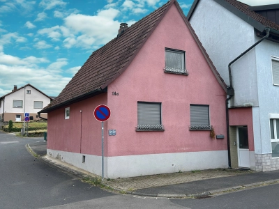 Straßenansicht