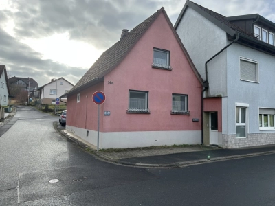 Straßenansicht