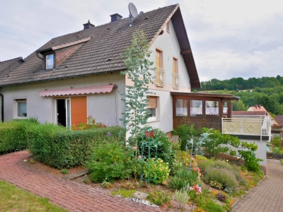 Straßenansicht